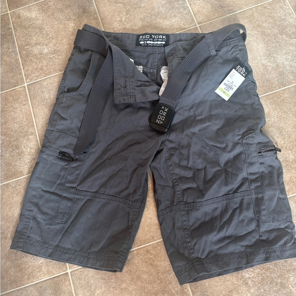 🔥 Zoo York Men's Charcoal Gray Cargo Shorts with Web Belt. NEW! 🛹